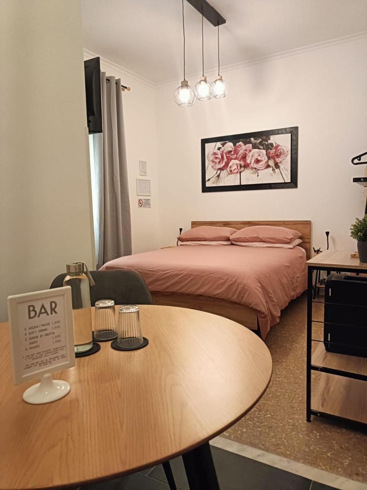 로즈 안티케 바티칸 B&B 로마 외부 사진